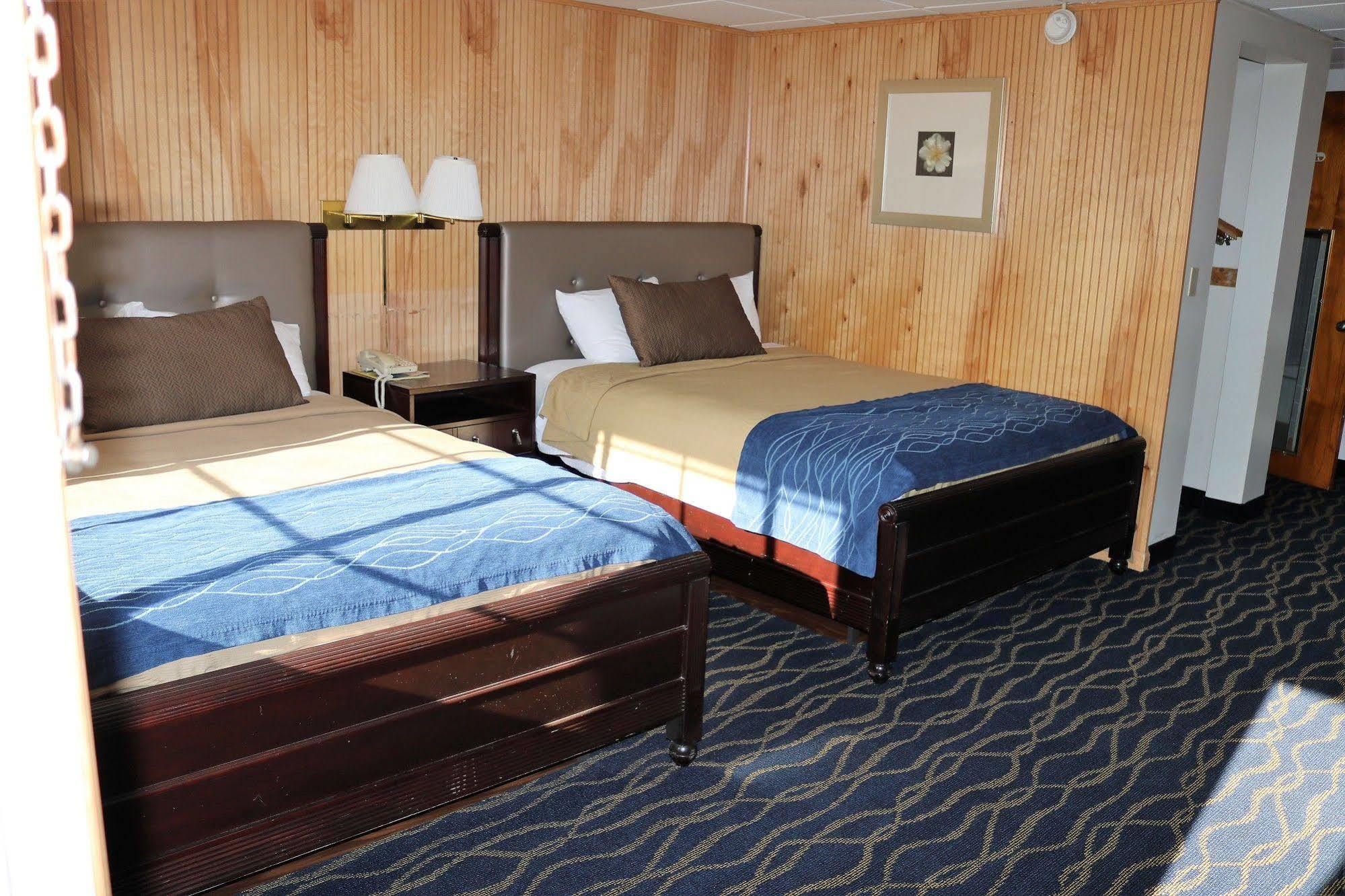 Rodeway Inn Harlan المظهر الخارجي الصورة